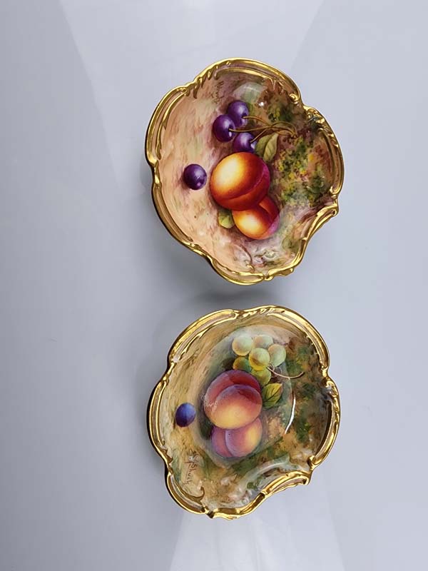 Two Royal Worcester Dishes Roberts Shuck