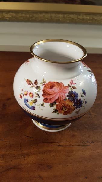 - Other: Caverswall - vase