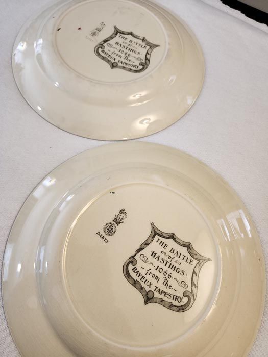 China & Ceramics: Royal Doulton Bayeux Tapestry D2873