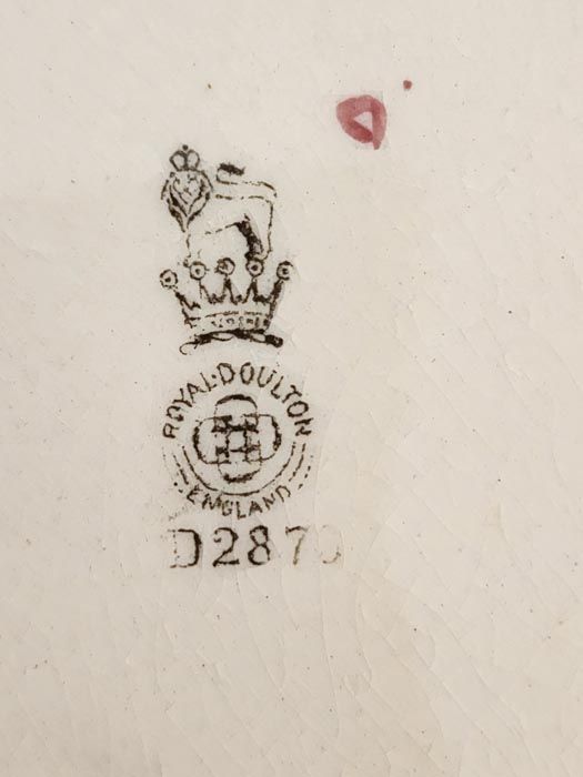 China & Ceramics: Royal Doulton Bayeux Tapestry D2873