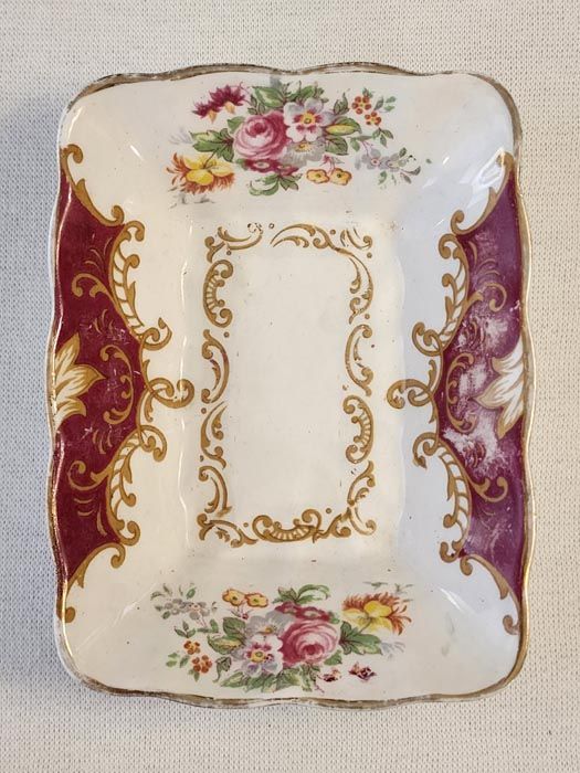 China & Ceramics: Royal Albert - Canterbury dish