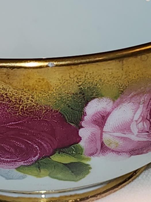 Royal Albert: Royal Albert - Old English Rose HEAVY GOLD