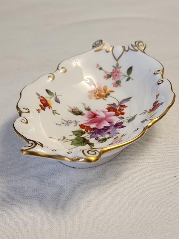 Royal Crown Derby: Royal Crown Derby - Posies dish