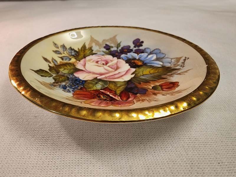 Aynsley: Aynsley Cabbage Rose dish