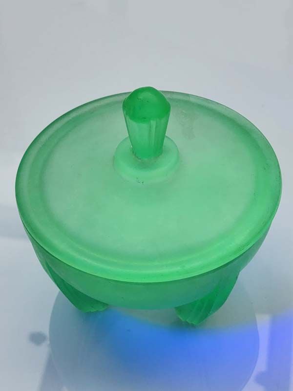 Vintage & Retro: Uranium Art Deco Glass Bowl