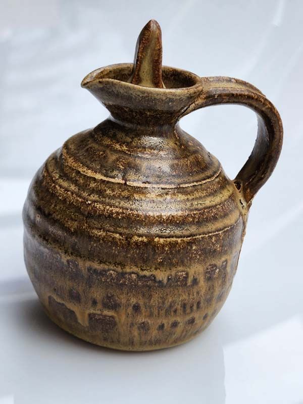 NZ Pottery: Gaeleen Morley Jug