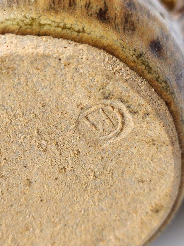 NZ Pottery: Gaeleen Morley Jug