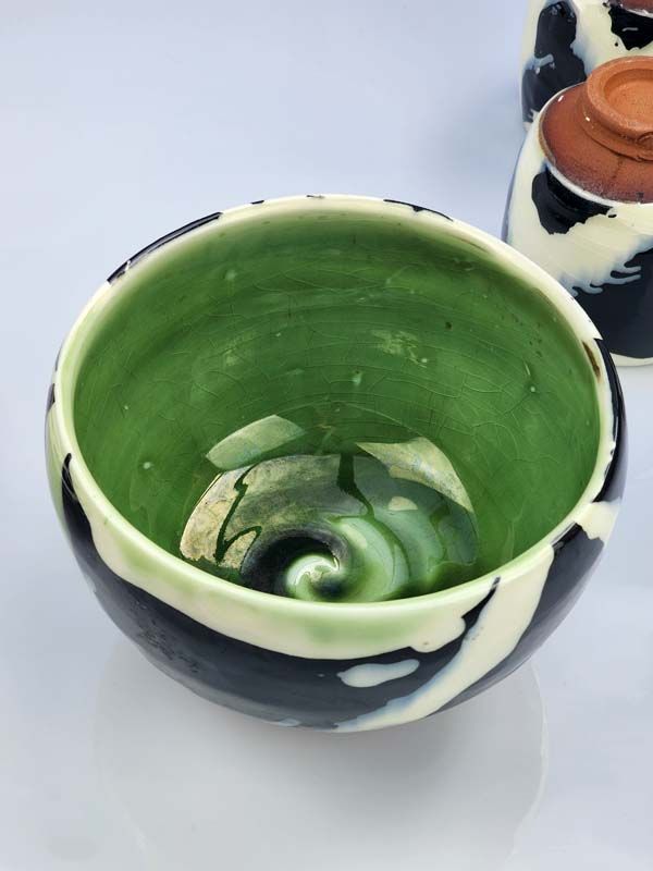 - Signed studio pottery: Campbell Hegan set