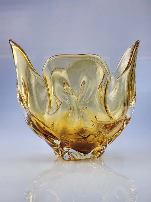 Hineri glass vase - Amber