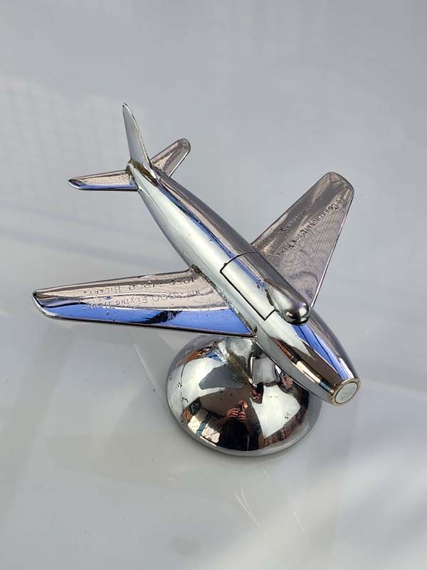 Vintage & Retro: Dunhill F-86 Jet Lighter