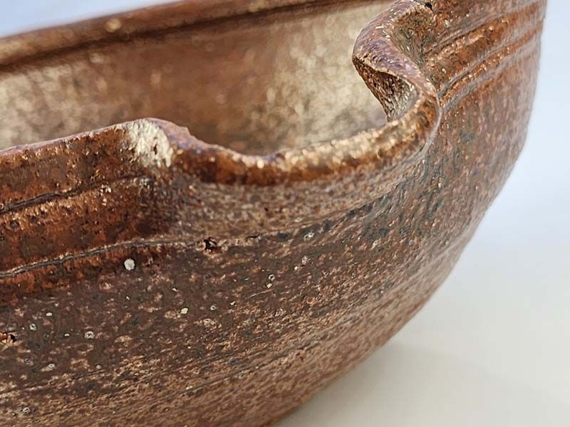 NZ Pottery: Len Castle - Pouring Bowl