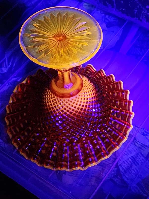 Glass: Cadmium glass bowl