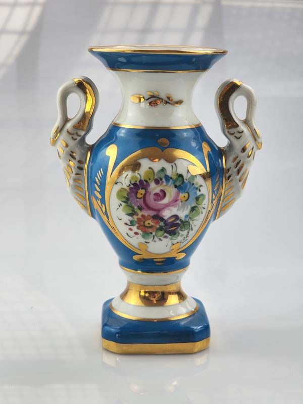 Limoges France - Swan handled vase