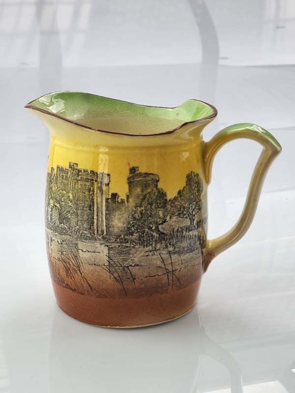 Royal Doulton: Bodiam Castle Jug