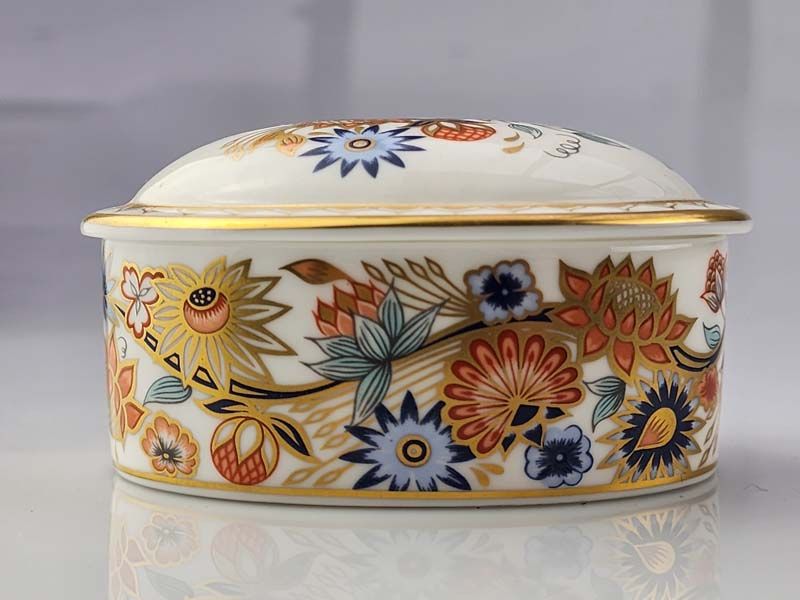 Royal Crown Derby: Royal Crown Derby - Ajanta Container