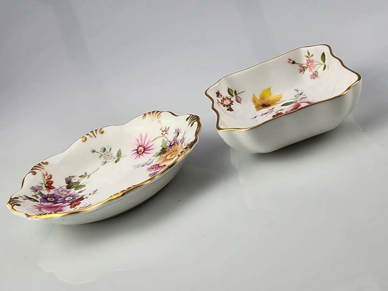 Royal Crown Derby: Royal Crown Derby - Posies dishes