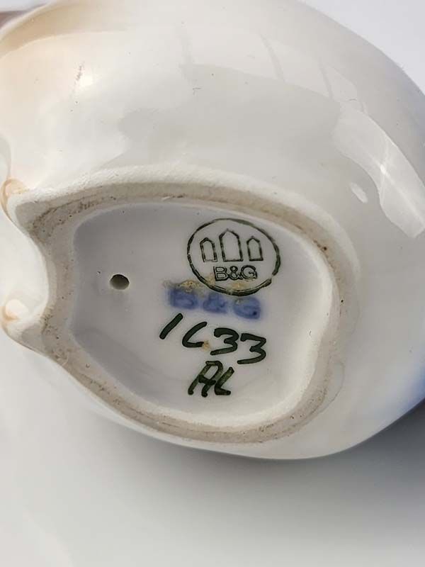 China & Ceramics: Bing Grondahl Titmouse Bird 1633