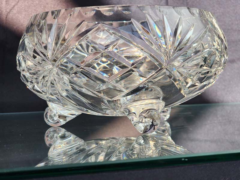 Glass: Crystal Bowl