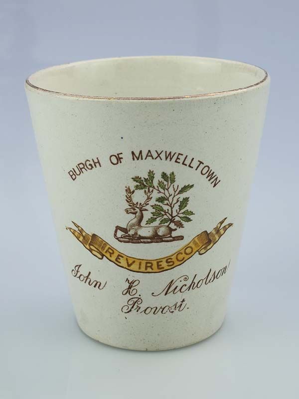 Royal Family: King George V & Queen Mary Beaker