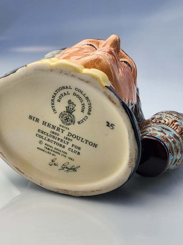 China & Ceramics: Sir Henry Doulton D6703