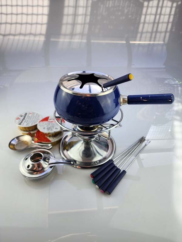 Vintage & Retro: Fondue Set - Blue