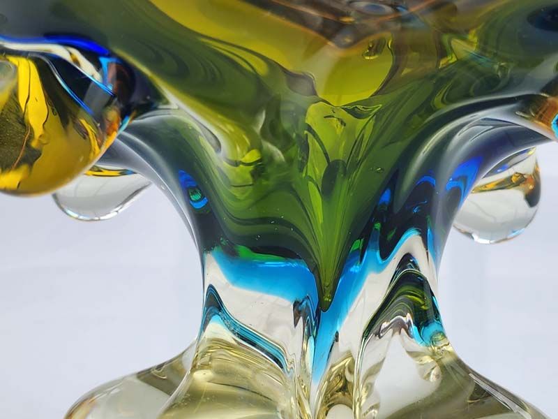 Vintage & Retro: Chalet art glass bowl