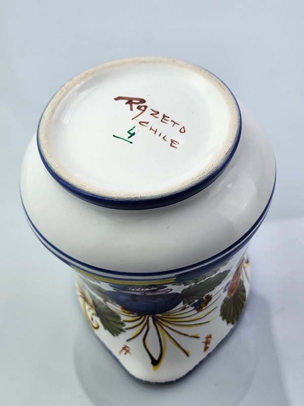 China & Ceramics: Razeto Chile Creamer - Garden