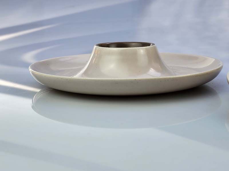 Vintage & Retro: Poole combined egg cup & plate