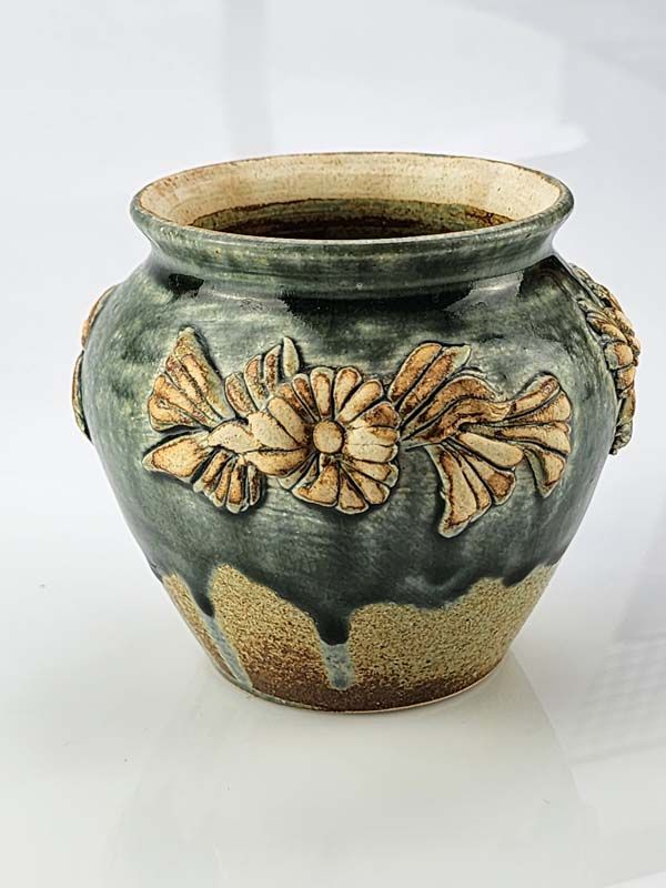 - Signed studio pottery: Dovedale pottery small vase