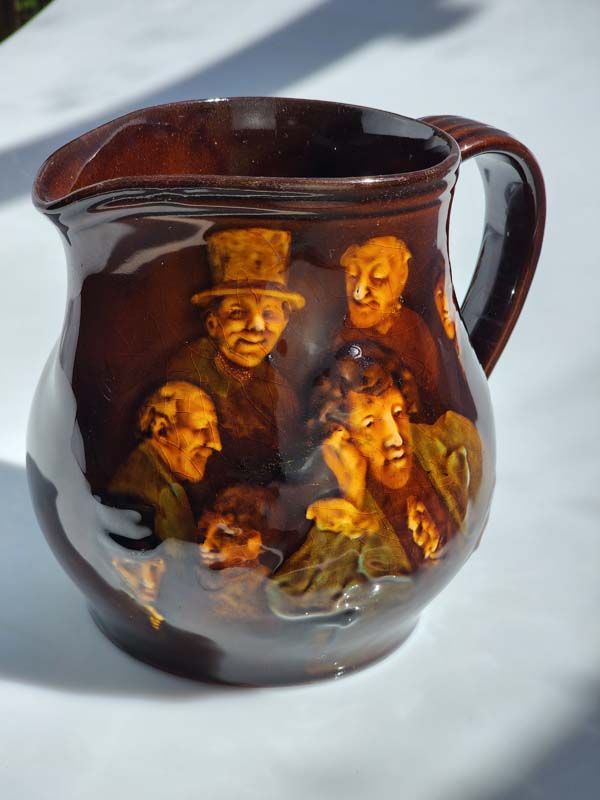 Royal Doulton: Royal Doulton Kingsware Memories Jug