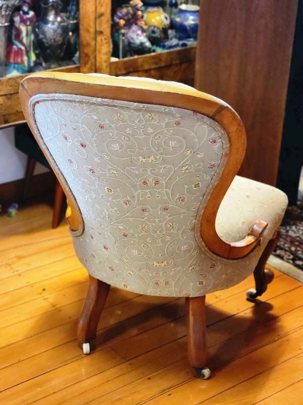 Furniture: Victorian deep buttoned ladies chair