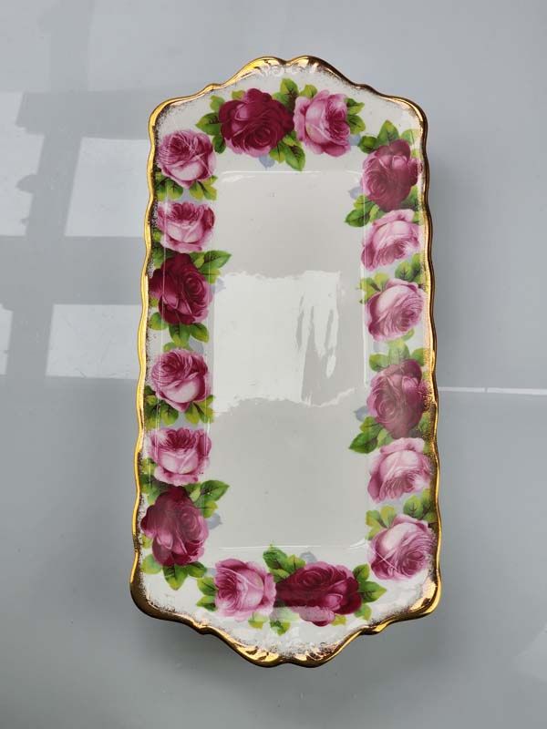 China & Ceramics: Old English Rose Nut Dish