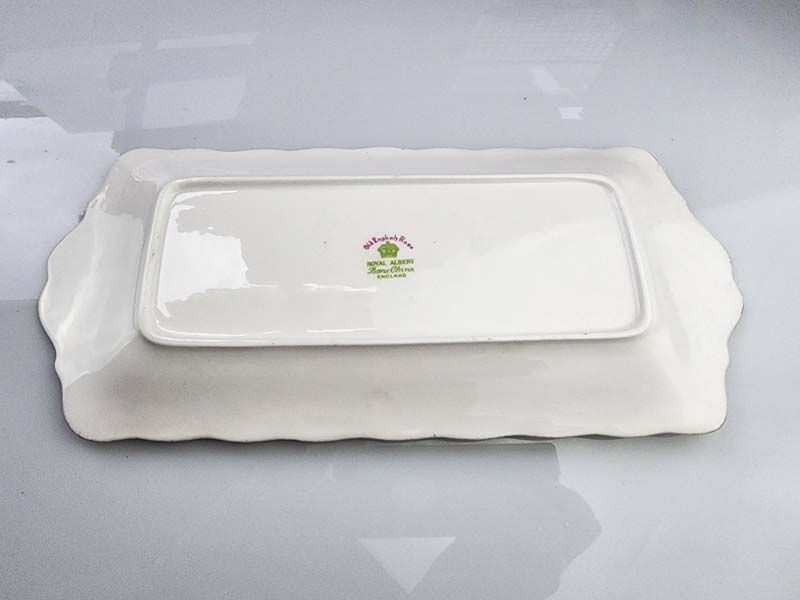 China & Ceramics: Old English Rose Sandwich Tray