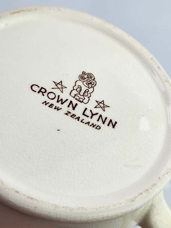 Vintage & Retro: Crown Lynn - Canterbury NZ Centennial