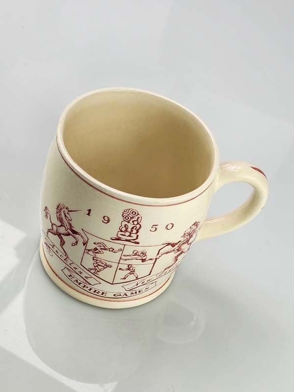 Vintage & Retro: Crown Lynn - Auckland Empire Games