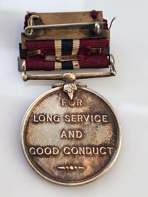 Military and other: NZ Police Medal, 30 years service