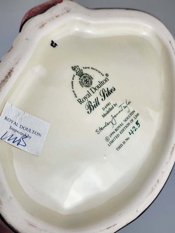 Character Jugs: Bill Sikes D6981 with certificate