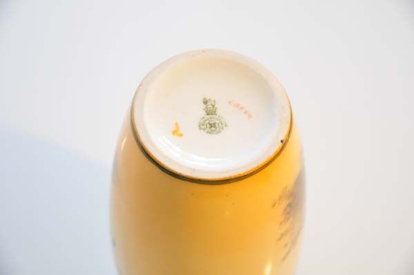 China & Ceramics: Coaching Days Vase - Royal Doulton