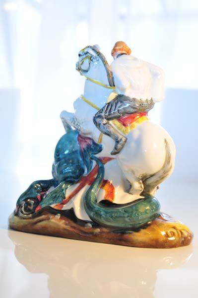 Royal Doulton: St. George - Royal Doulton