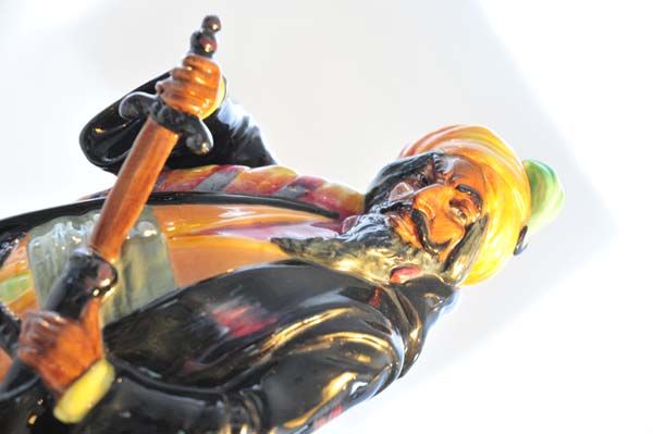 Figurines: Bluebeard - Royal Doulton