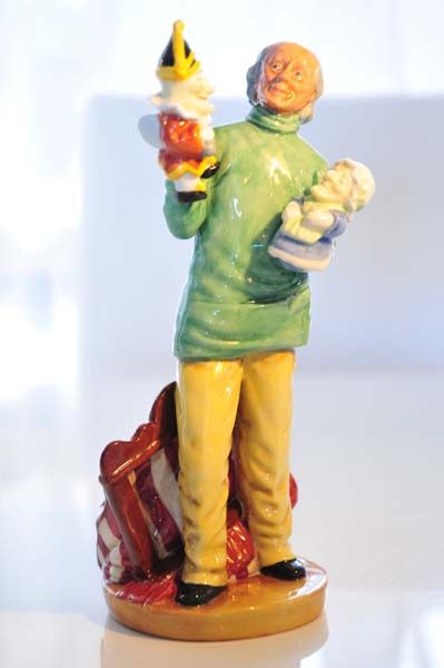 Figurines: Punch and Judy Man - Royal Doulton