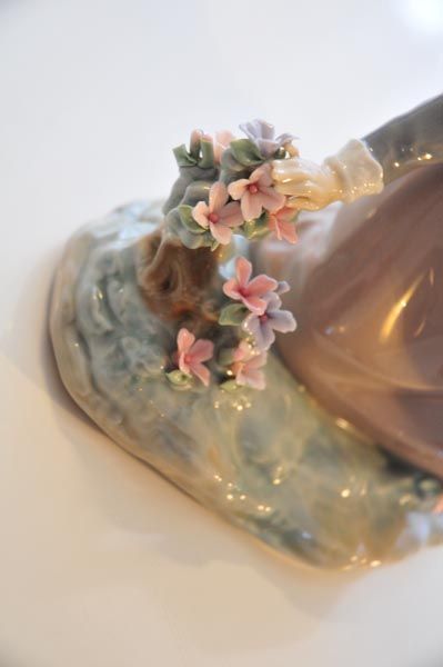 China & Ceramics: Lladro - Country Flowers