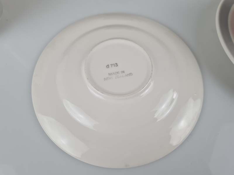 Crown Lynn: Crown Lynn - Modello Candy Duos