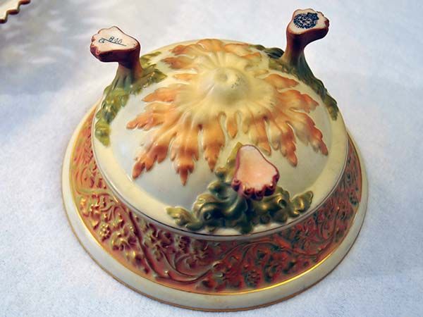 China & Ceramics: Royal Worcester Potpourri 1906
