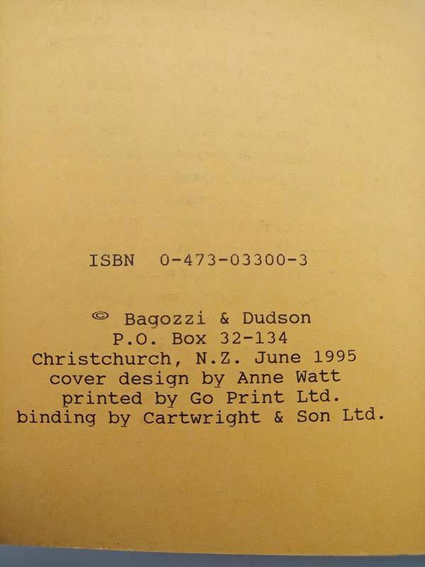 New Zealand books: Oamaru To Europe - Mary Dudson