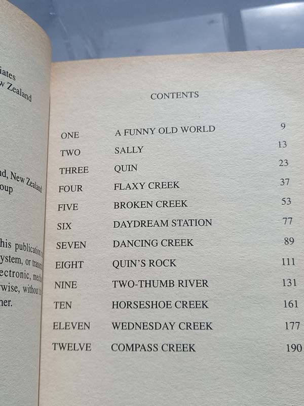 New Zealand books: Gold and Greenstone