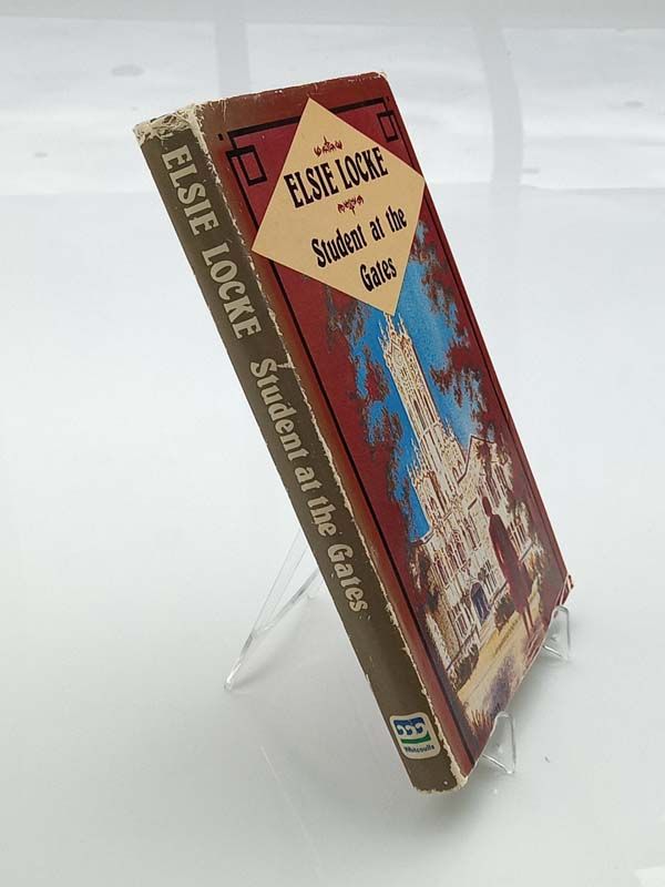 New Zealand books: Student at the Gate 