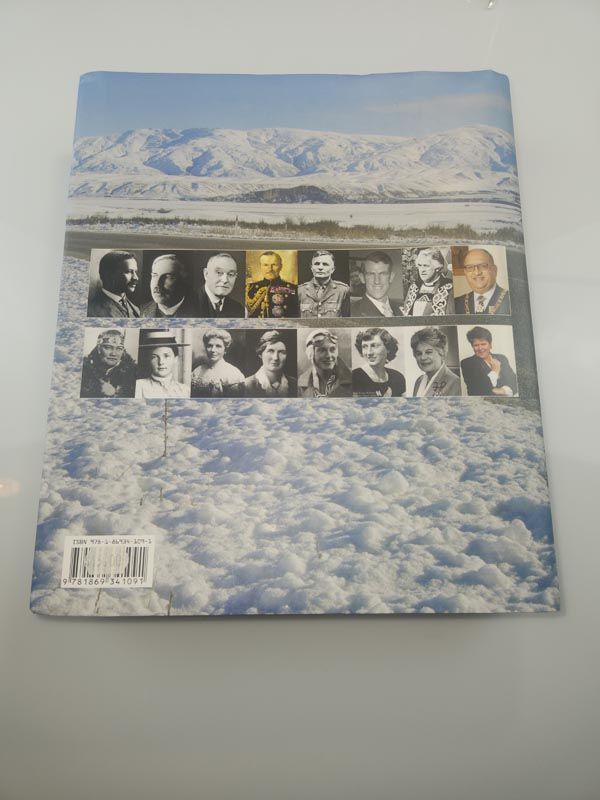 Books: New Zealand Portrait of a Nation