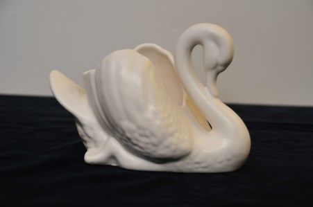 Crown Lynn: Crown Lynn - small swan