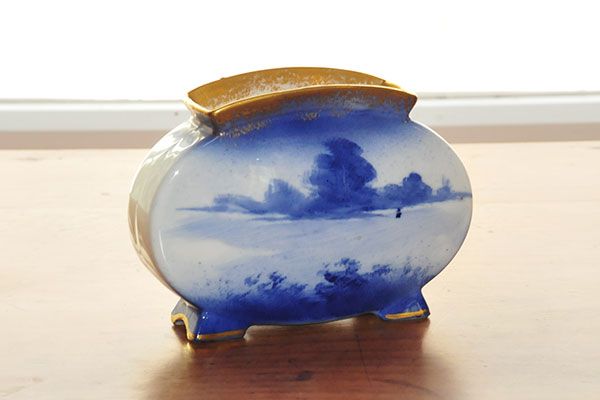 Royal Doulton: Blue Children Vase